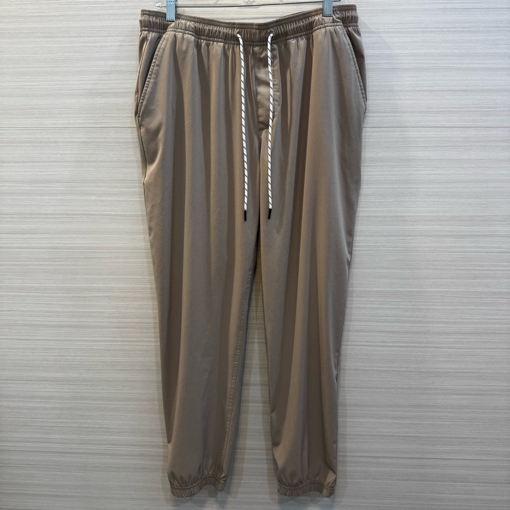 Vineyard Vines Men’s On the Go Performance Tan Drawstring Joggers Pockets Large